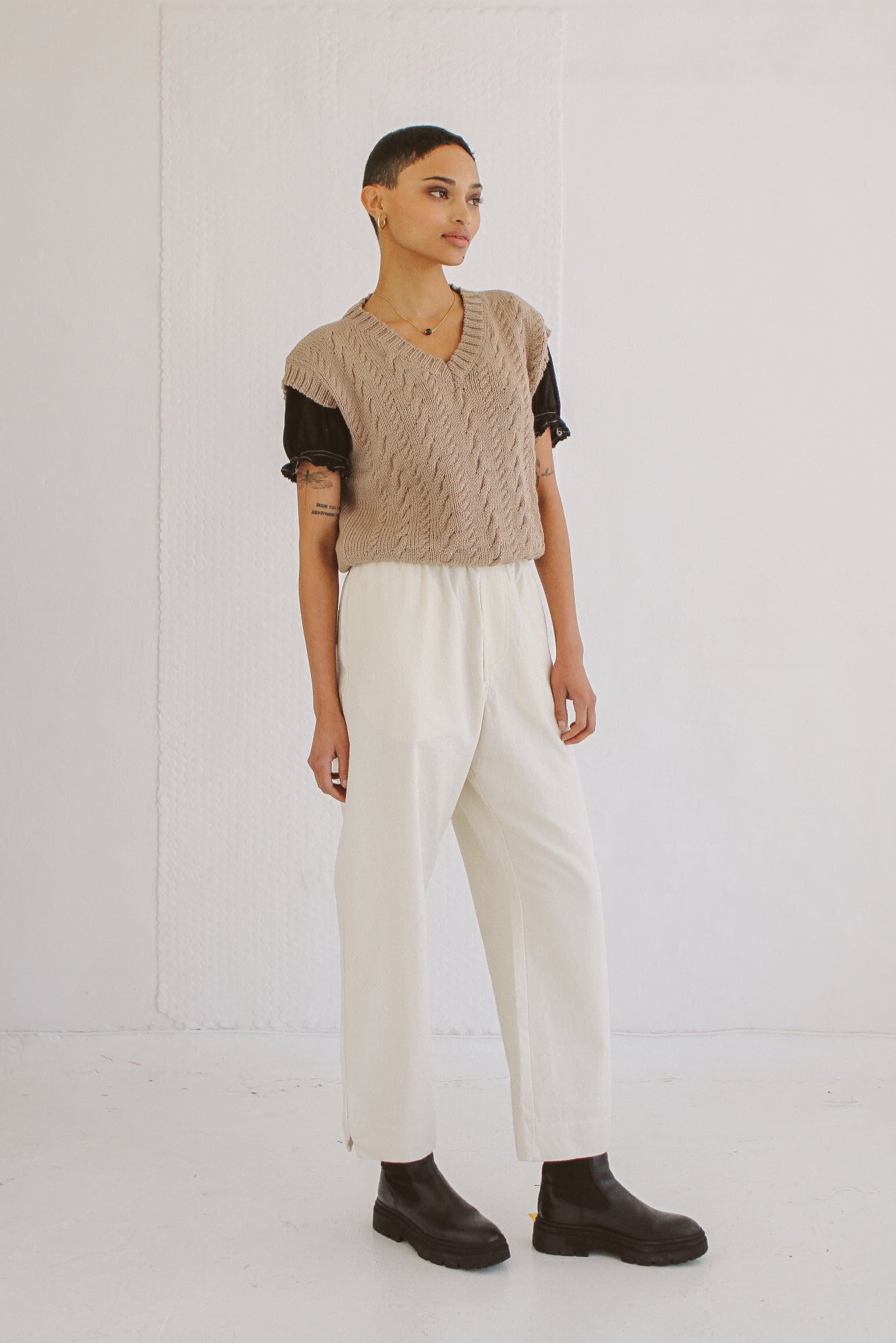 Classic Trousers - Natural