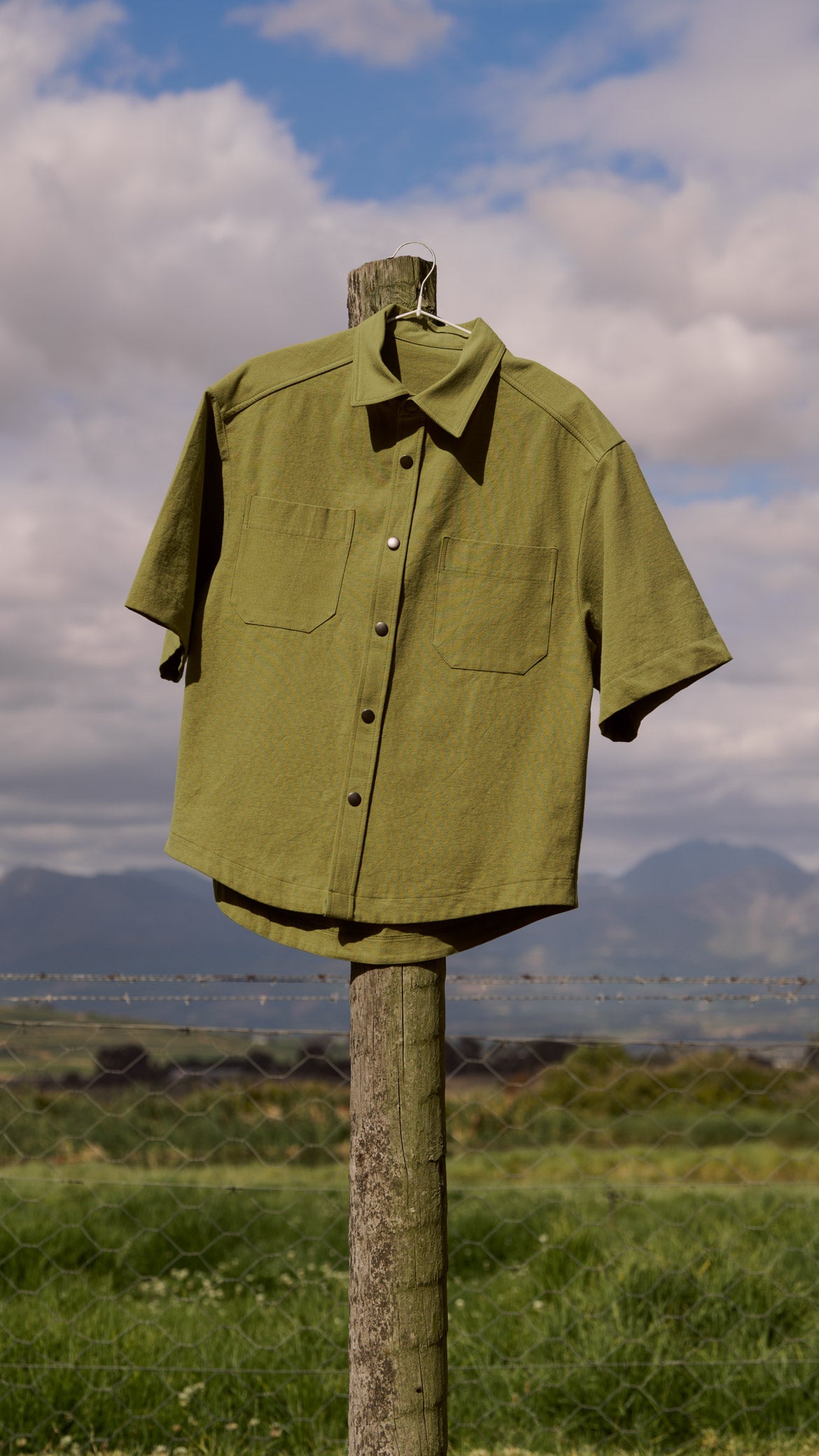 Classic Shirt ― Apple