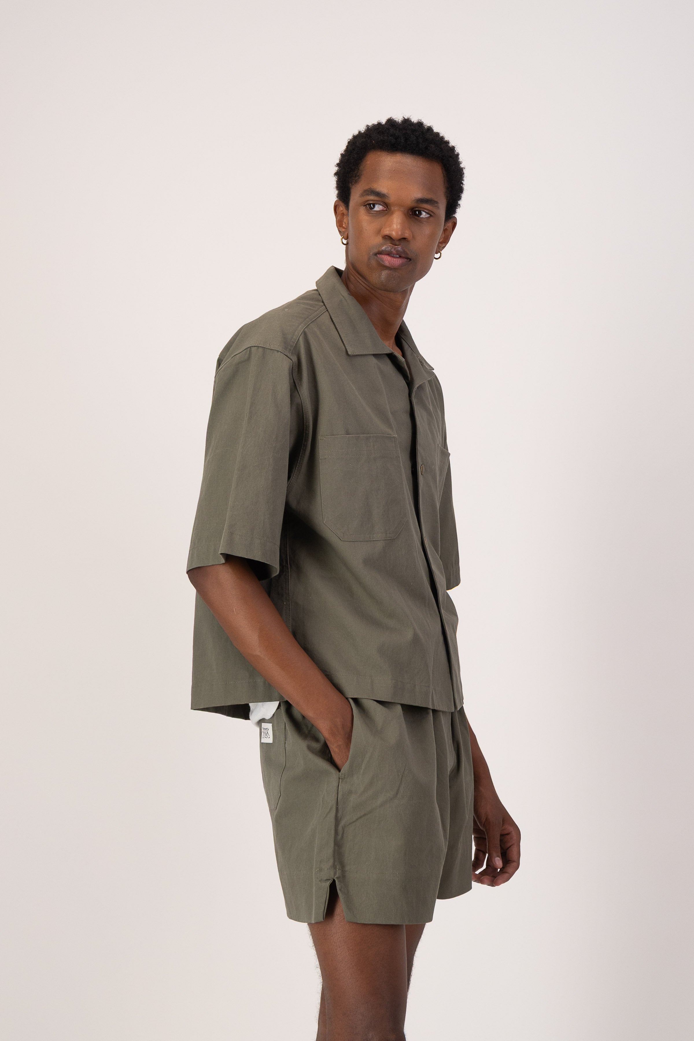 Classic Shirt - Olive