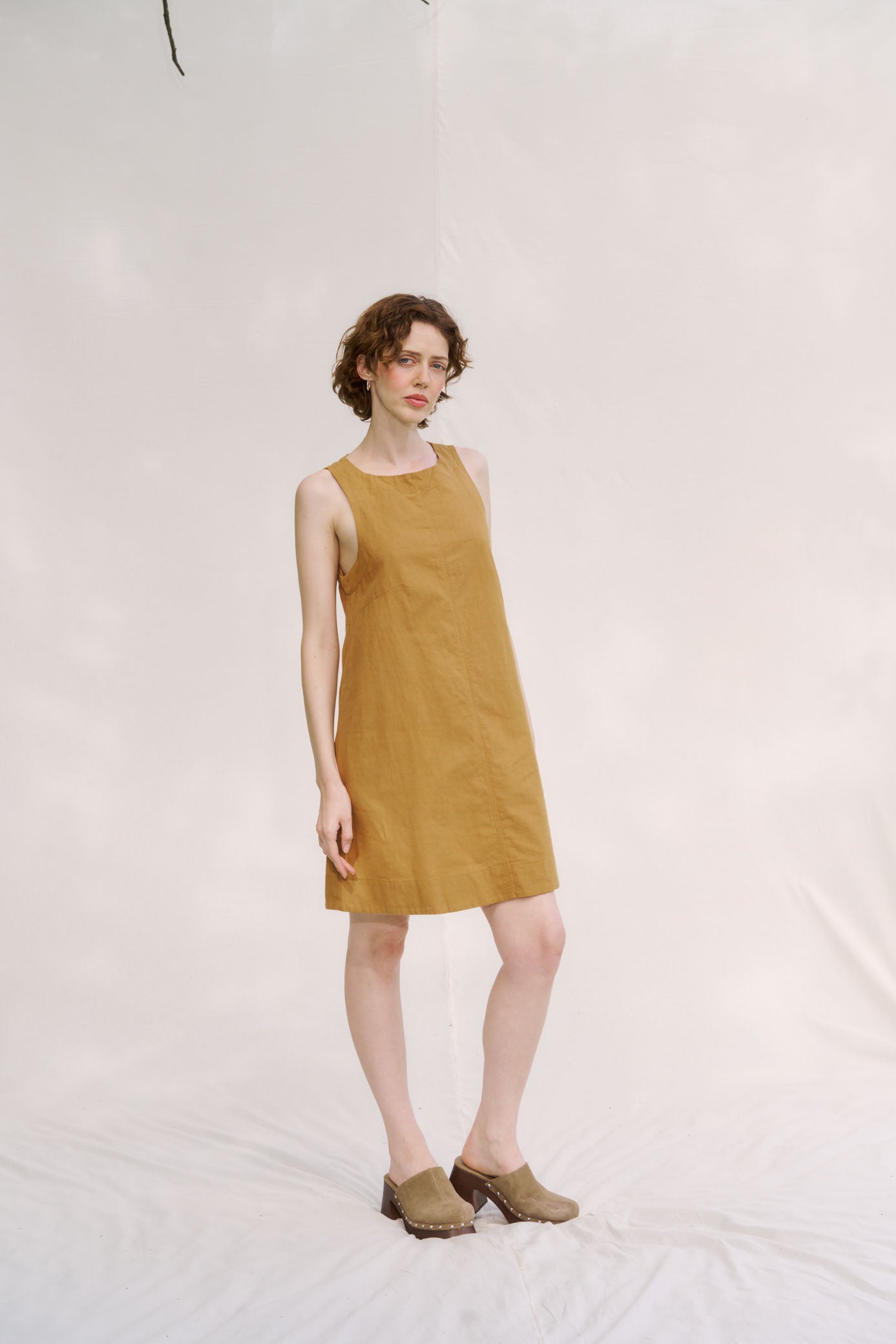 Twigg's Dress ― Gold